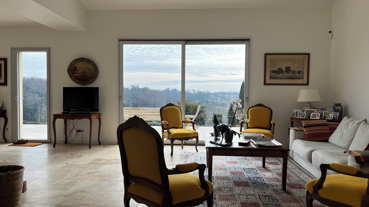 Photo of Livingroom in Rions
