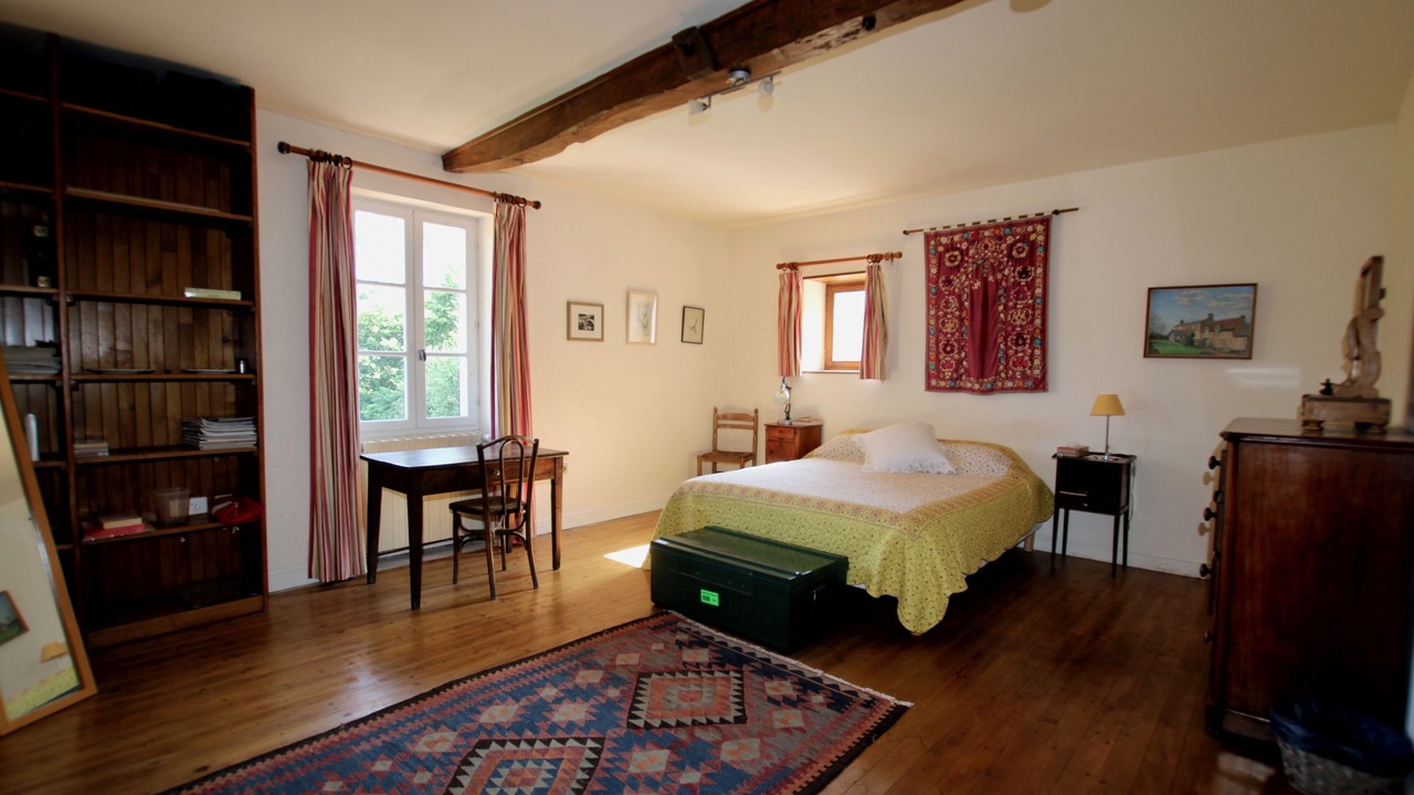 Photo of Bedroom in Nanteuil-en-Vallee