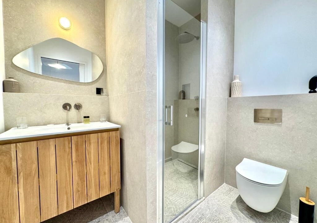 Photo of Bathroom in Gujan-Mestras