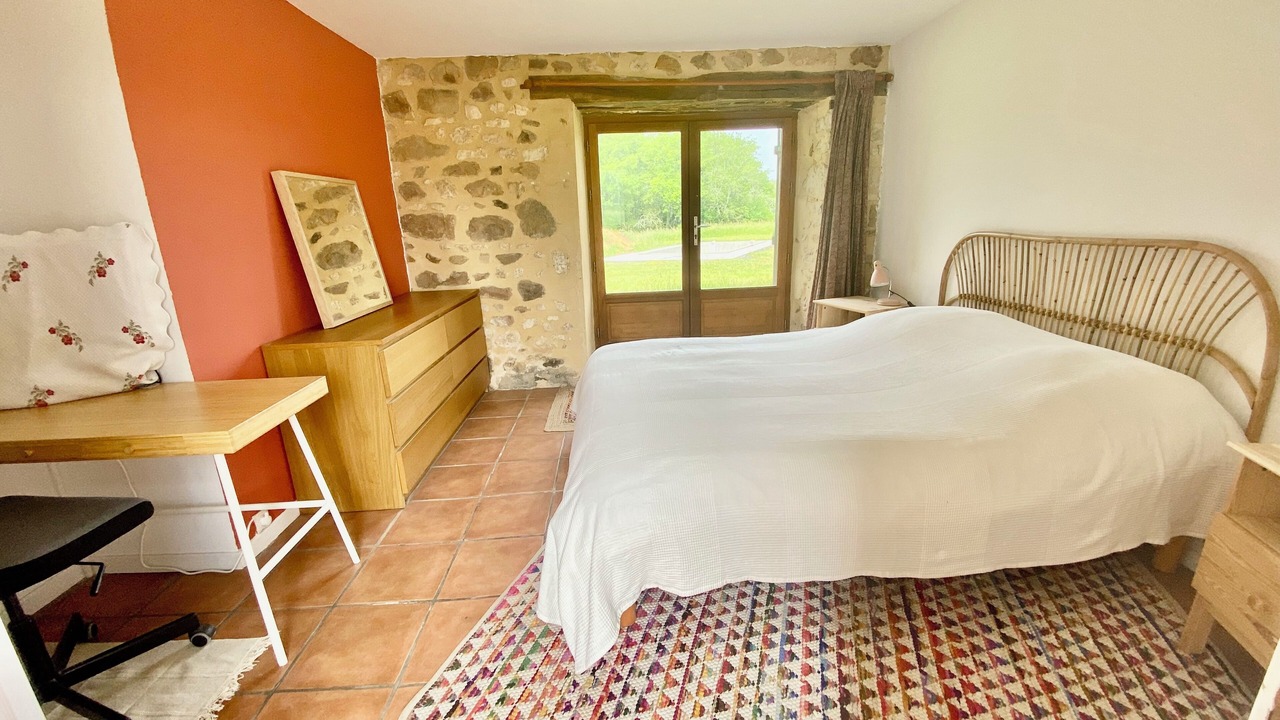 Photo of Bedroom in Cause-de-Clerans