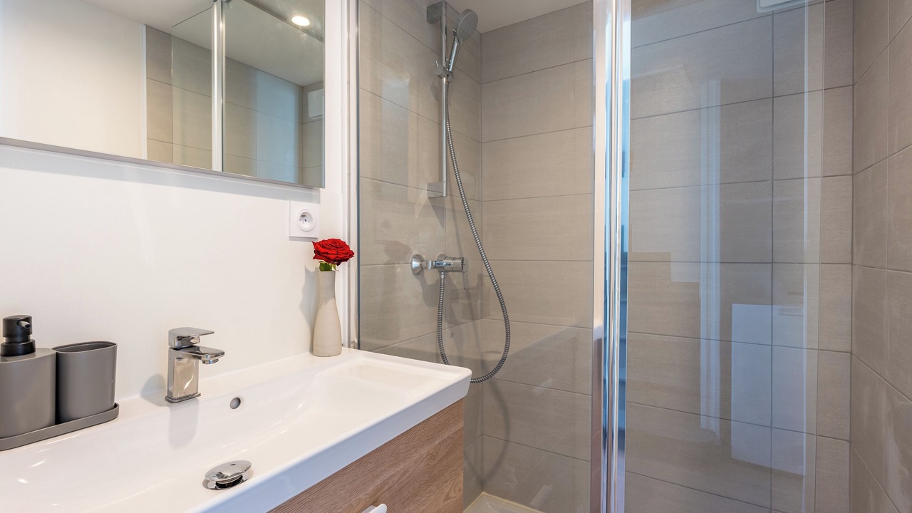 Photo of Bathroom in North district