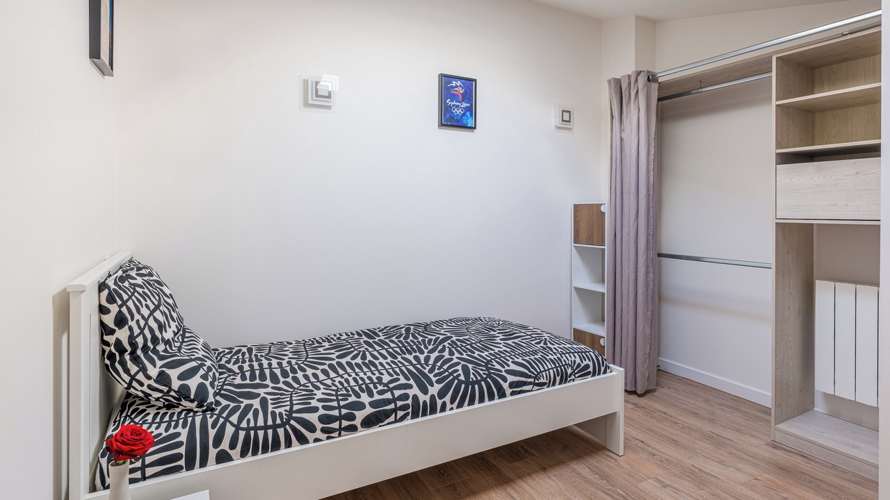 Photo of Bedroom in North district