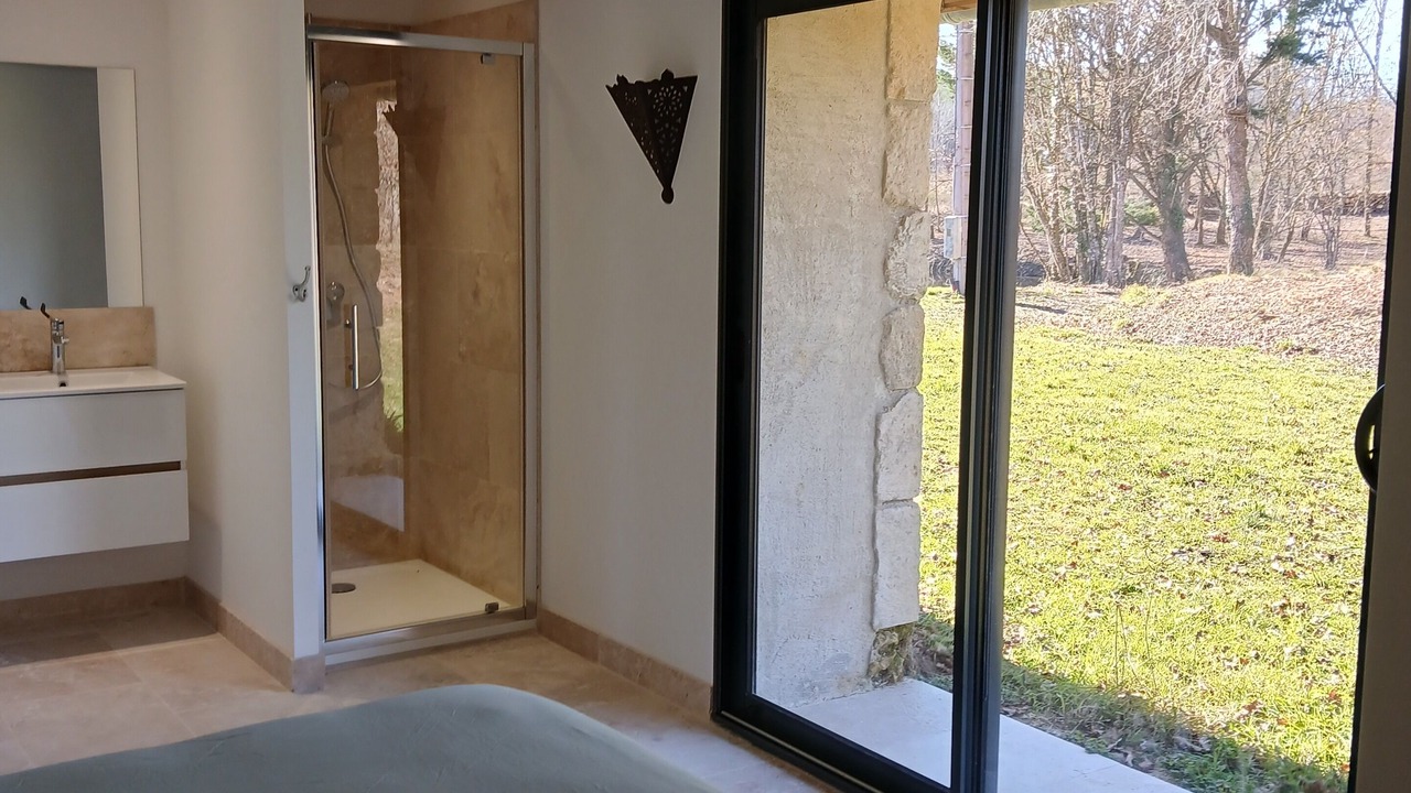Photo of Bedroom in Saint-Crepin-d'Auberoche