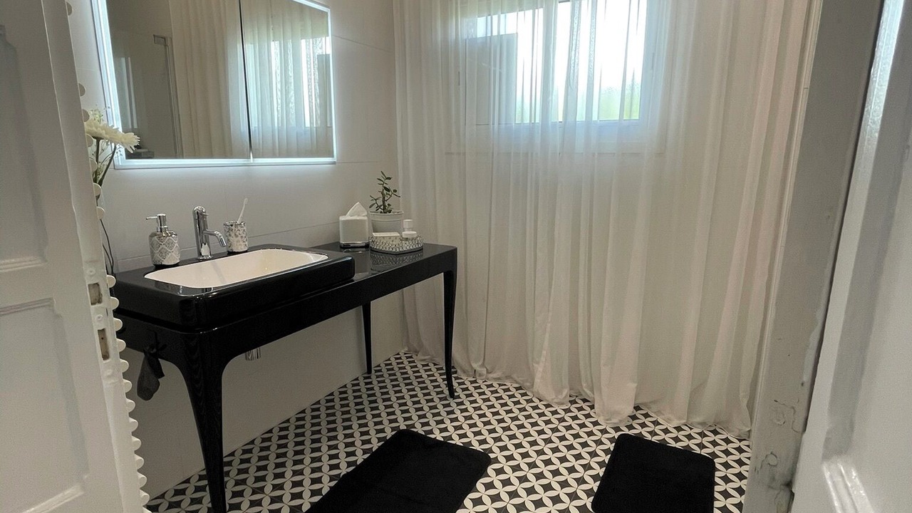Photo of Bathroom in Bayonne