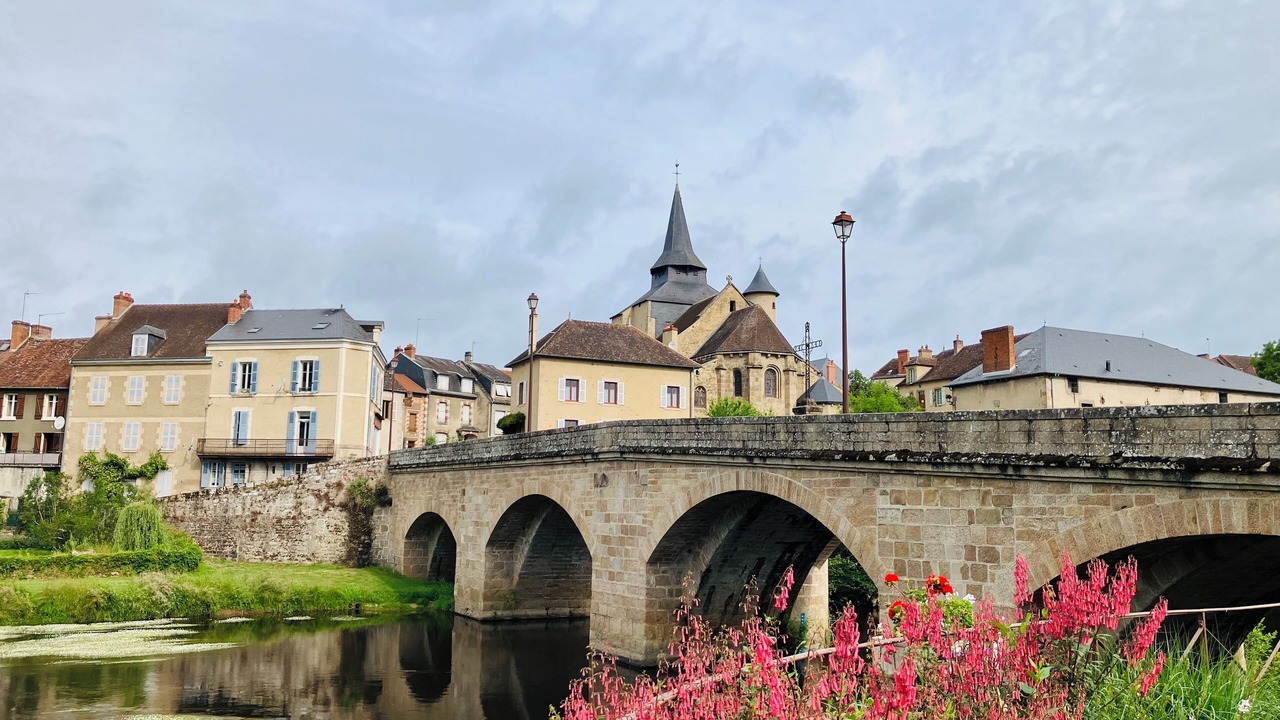 Photo of Others in Bussiere-Dunoise