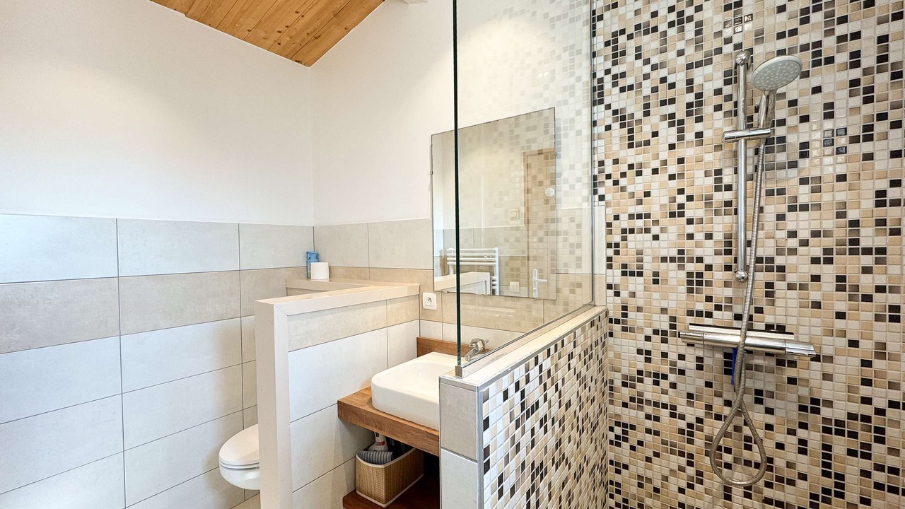 Photo of Bathroom in Ars-en-Re
