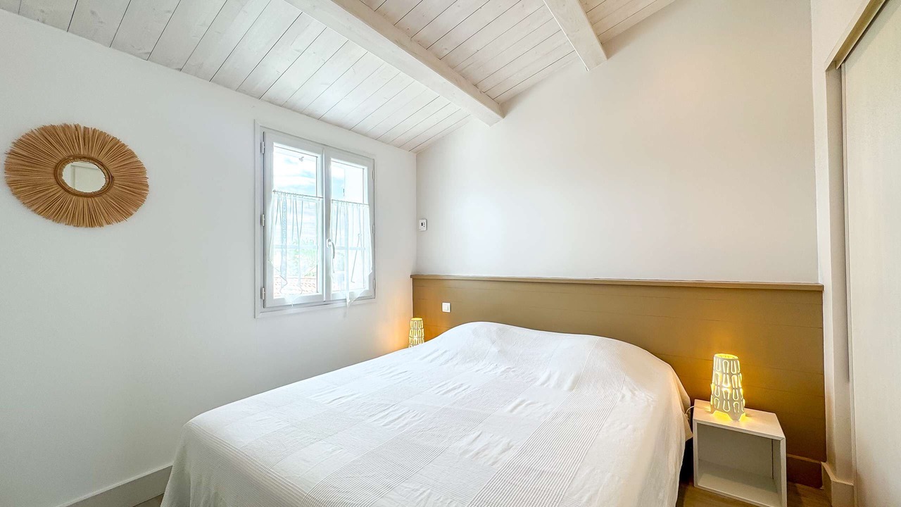 Photo of Bedroom in Ars-en-Re
