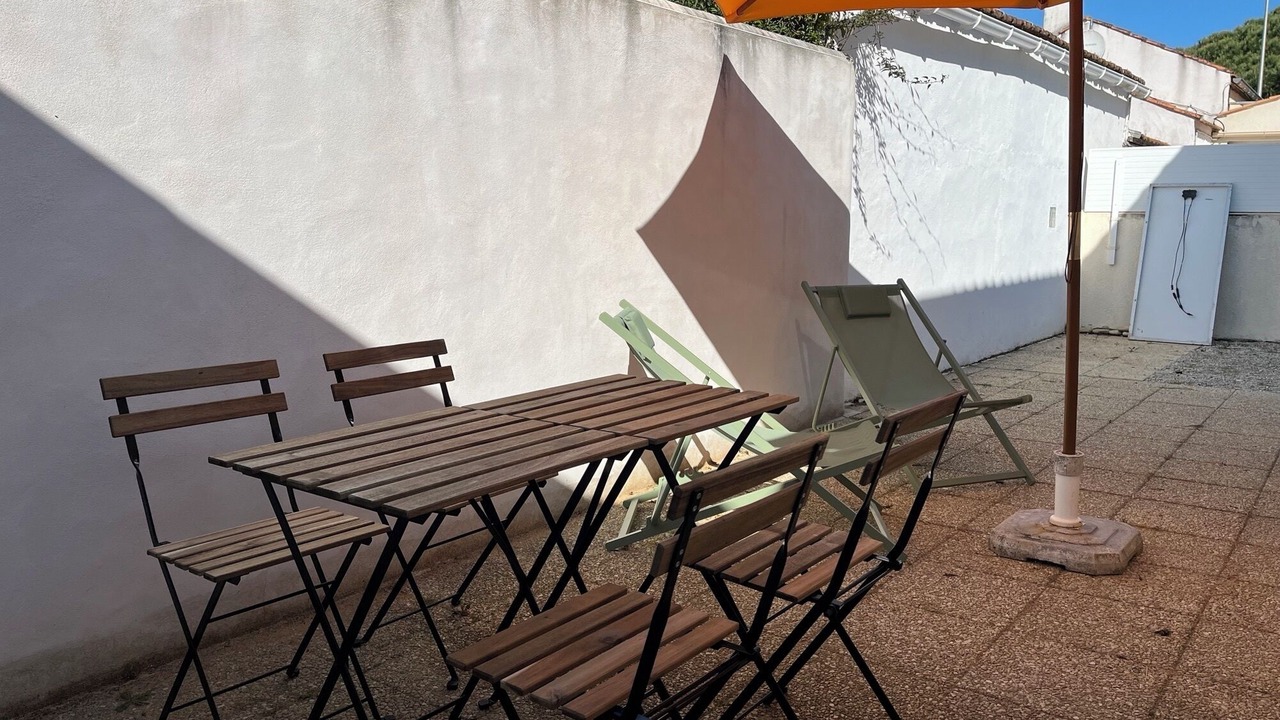 Photo of Outdoor in Domino