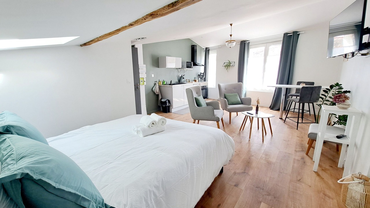 Photo of Bedroom in Centre Ville