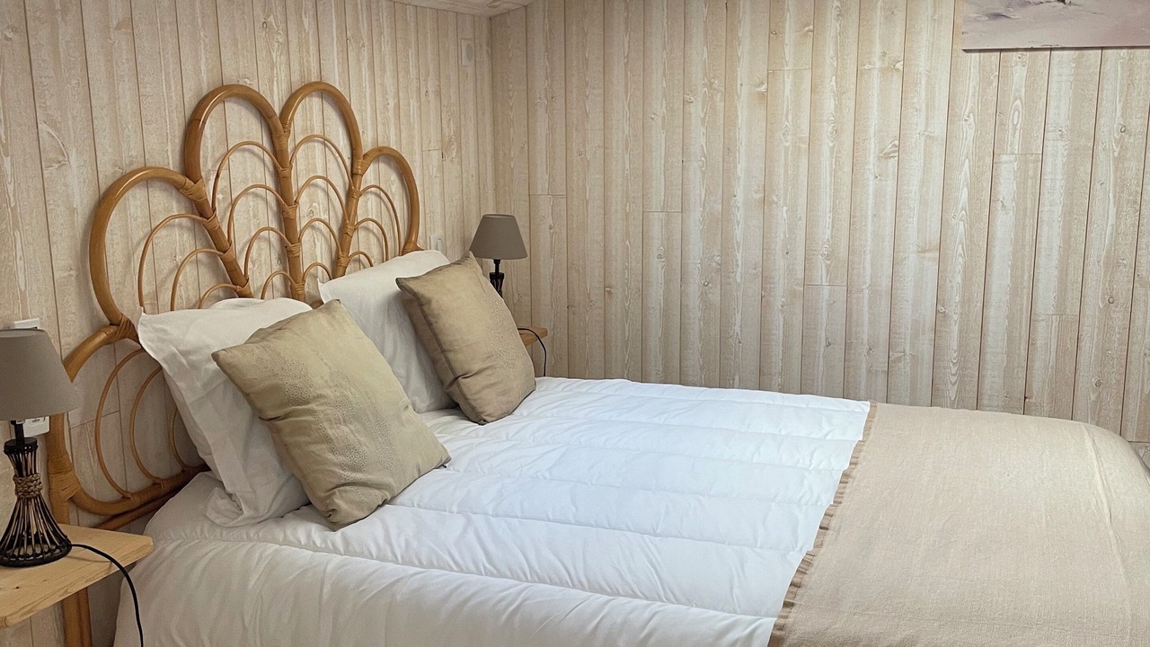 Photo of Bedroom in Claouey