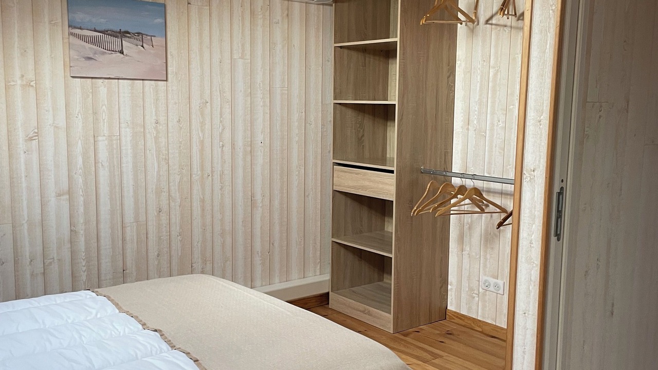Photo of Bedroom in Claouey