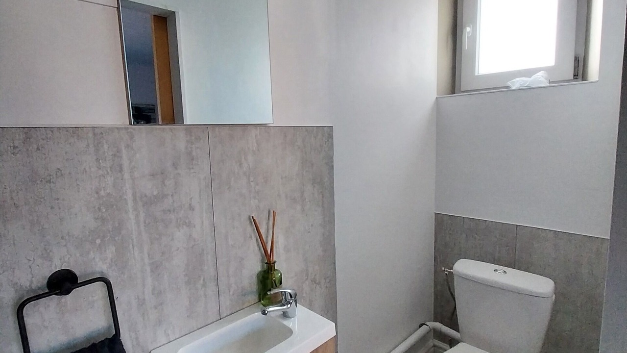 Photo of Bathroom in Saint-Sulpice-le-Dunois