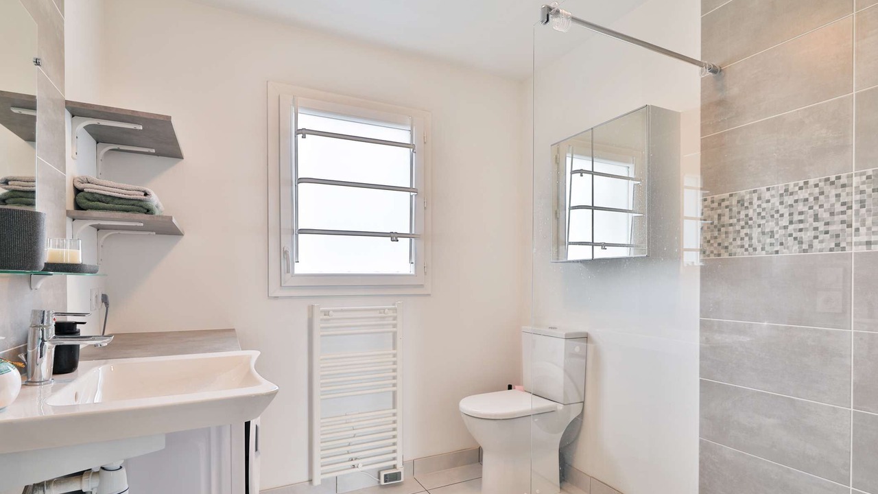 Photo of Bathroom in Parentis-en-Born