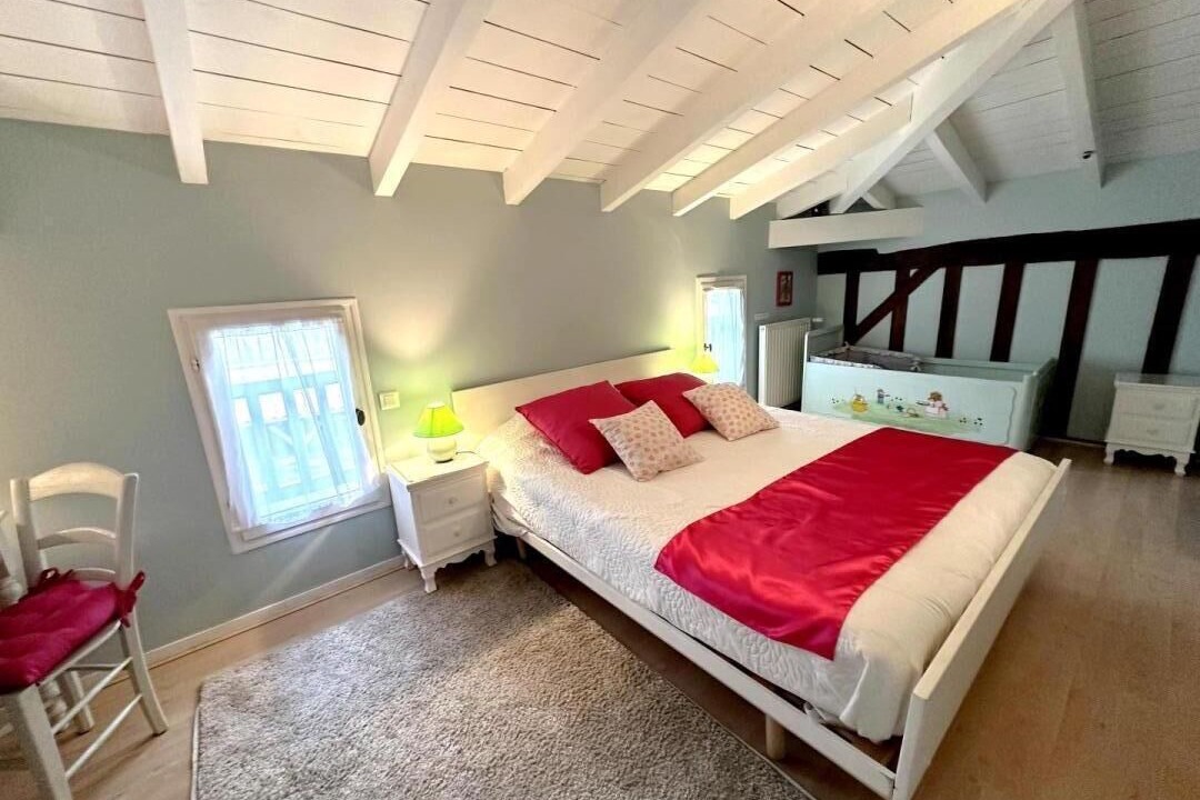 Photo of Bedroom in Mano