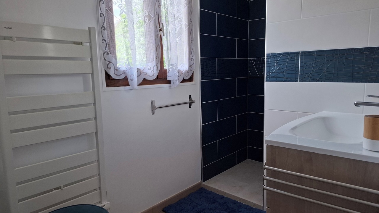 Photo of Bathroom in Valojoulx