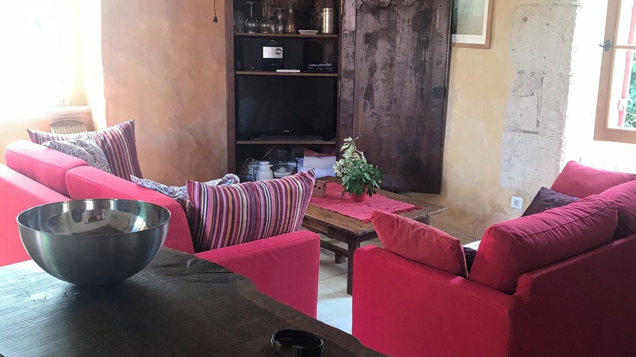 Photo of Livingroom in La Rochebeaucourt-et-Argentine