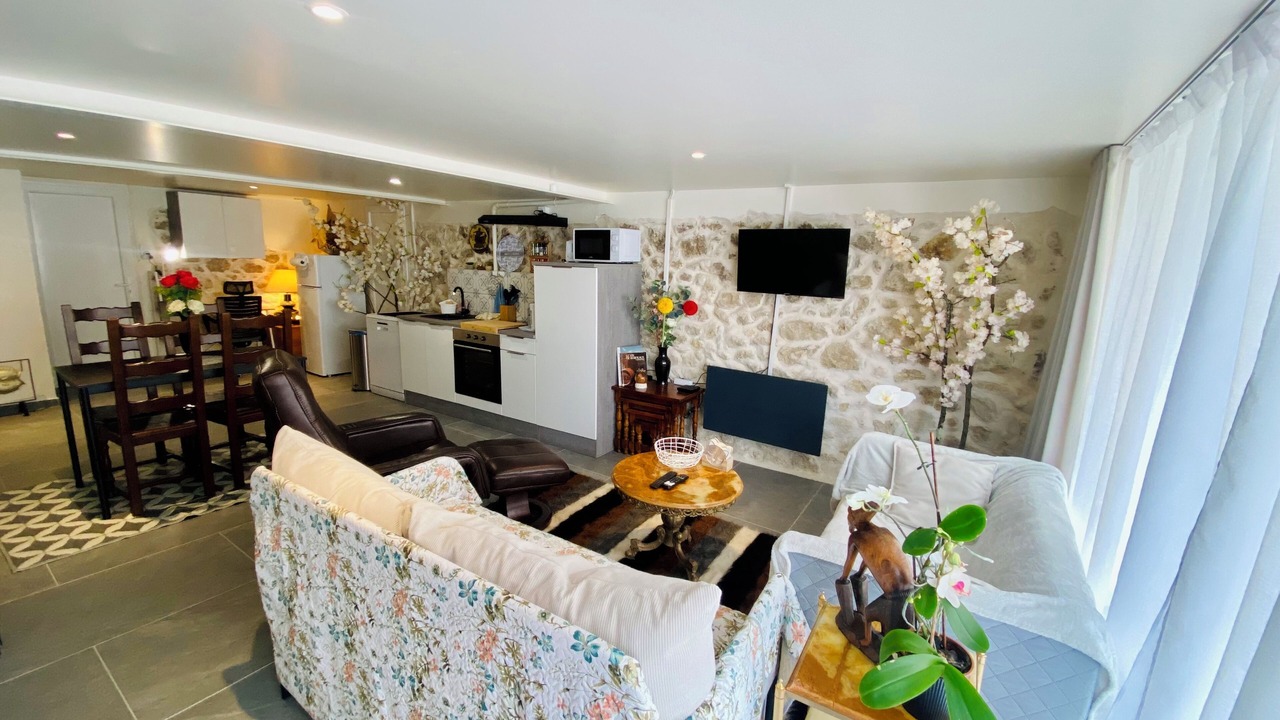 Photo of Livingroom in Tabanac