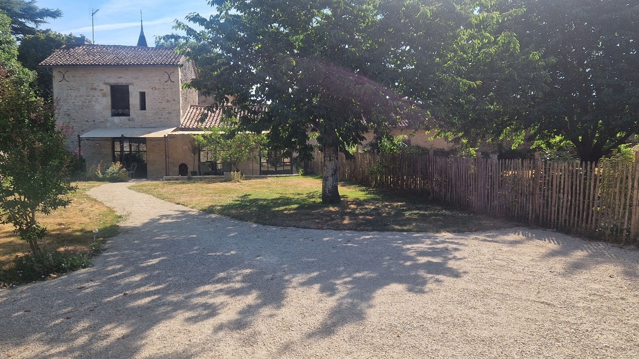 Photo of Outdoor in Bignoux