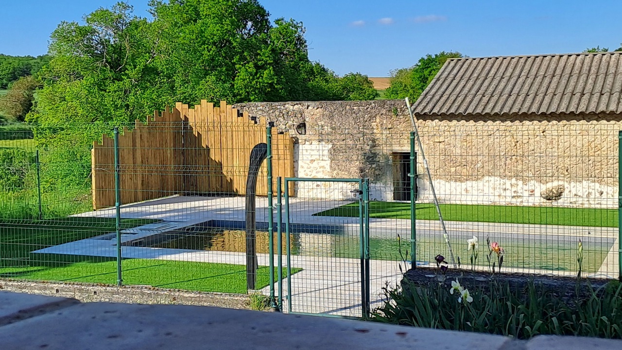 Photo of Outdoor in Castella