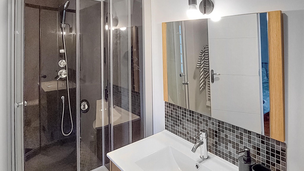 Photo of Bathroom in Dognen