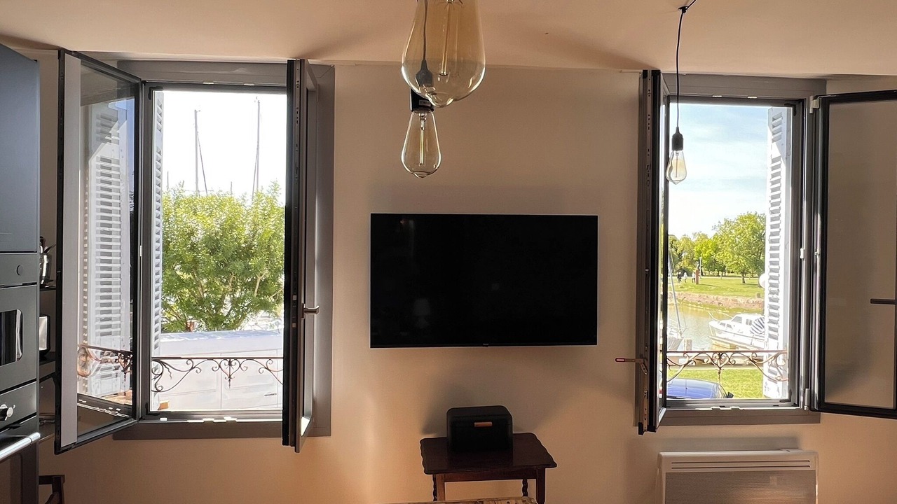 Photo of Livingroom in Mortagne-sur-Gironde