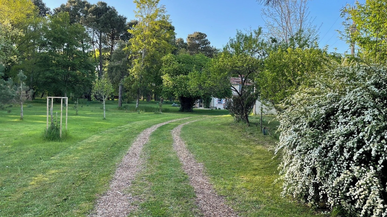 Photo of Outdoor in Saint-Gervais-les-Trois-Clochers