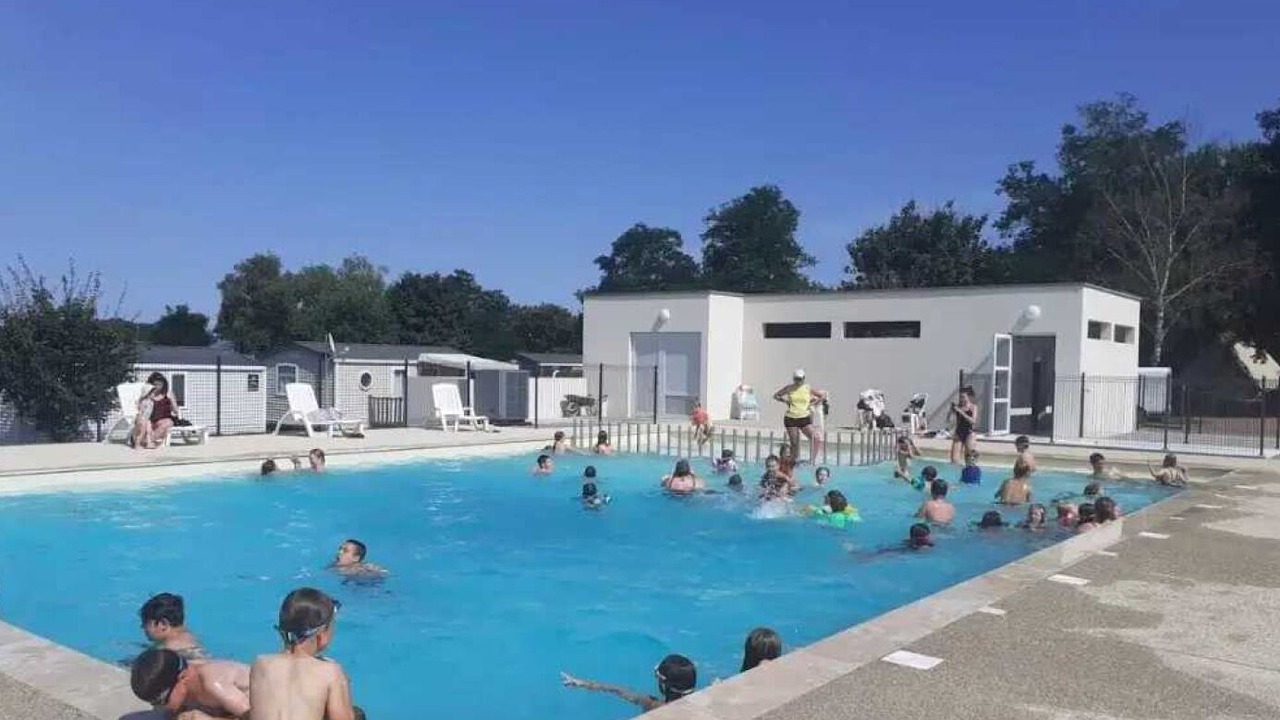 Photo of Outdoor in Argenton-Chateau