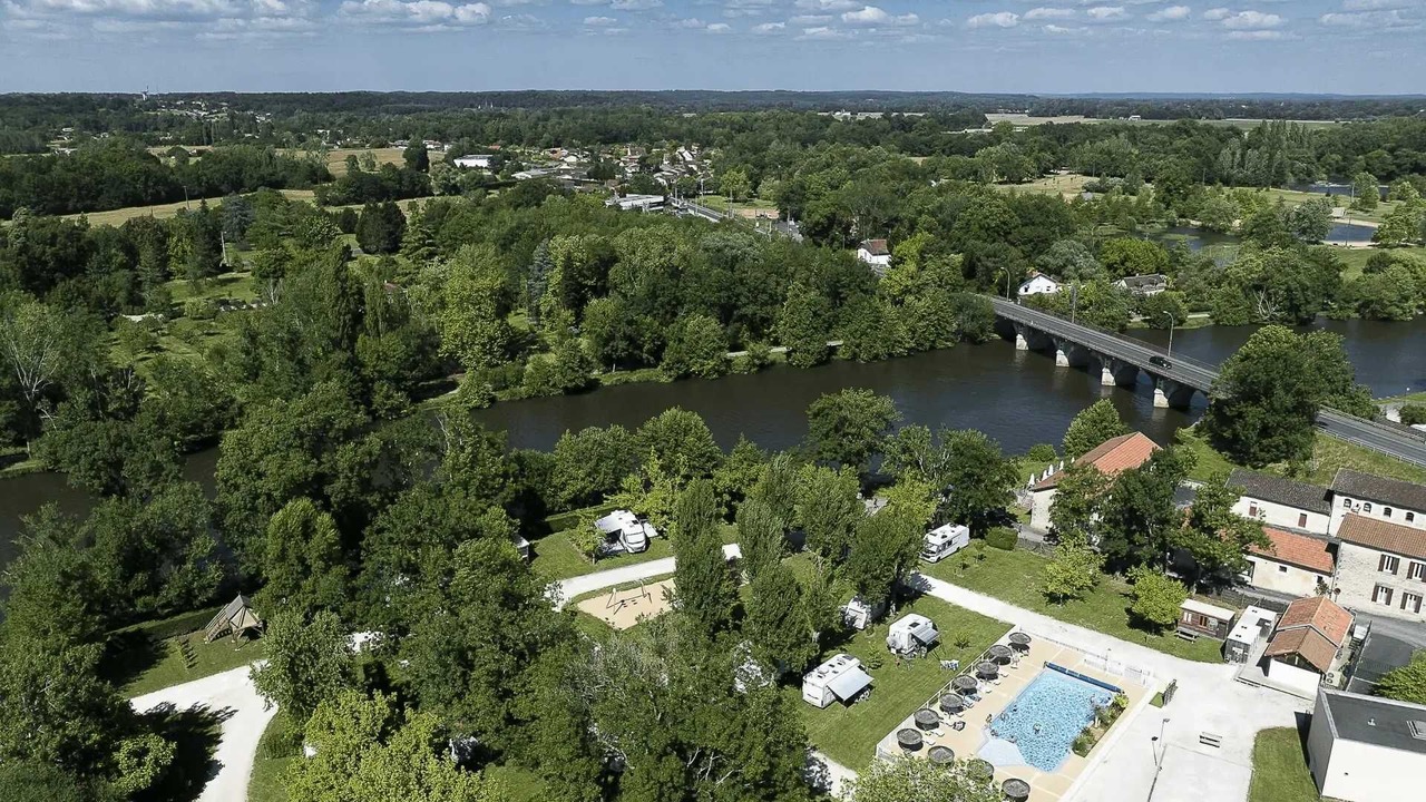 Photo of Outdoor in Montpon-Menesterol