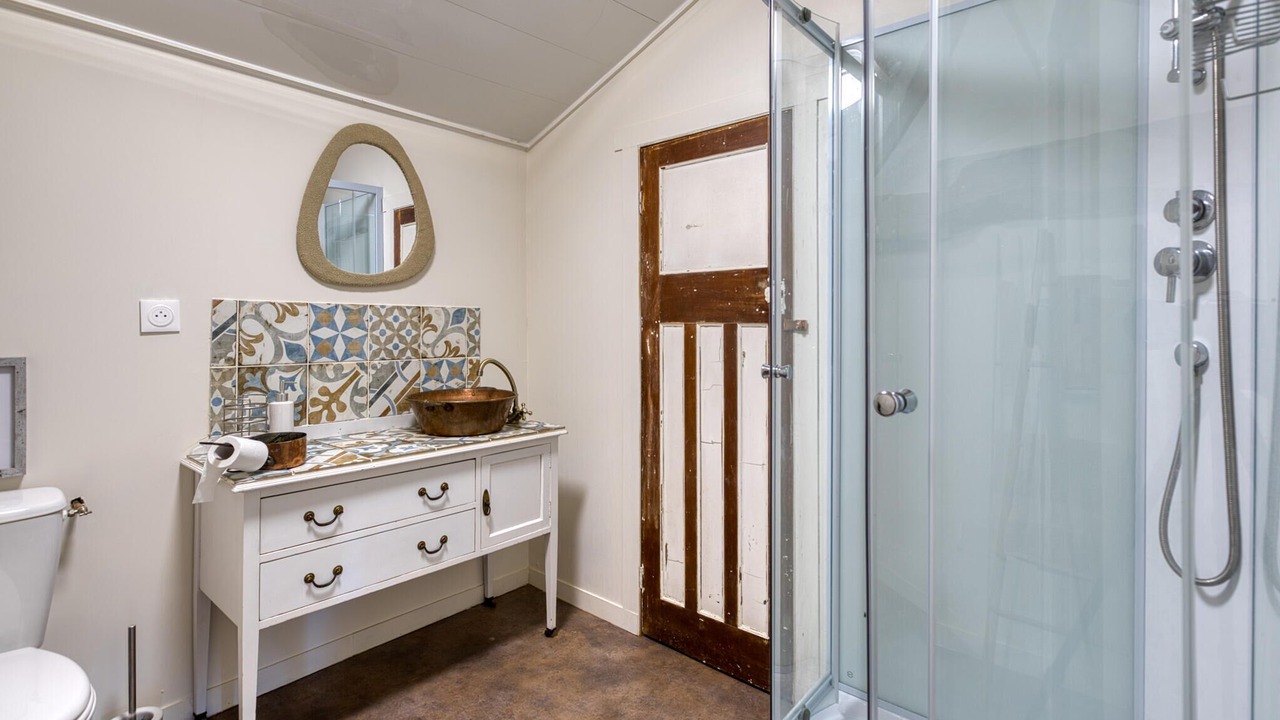 Photo of Bathroom in Savigne