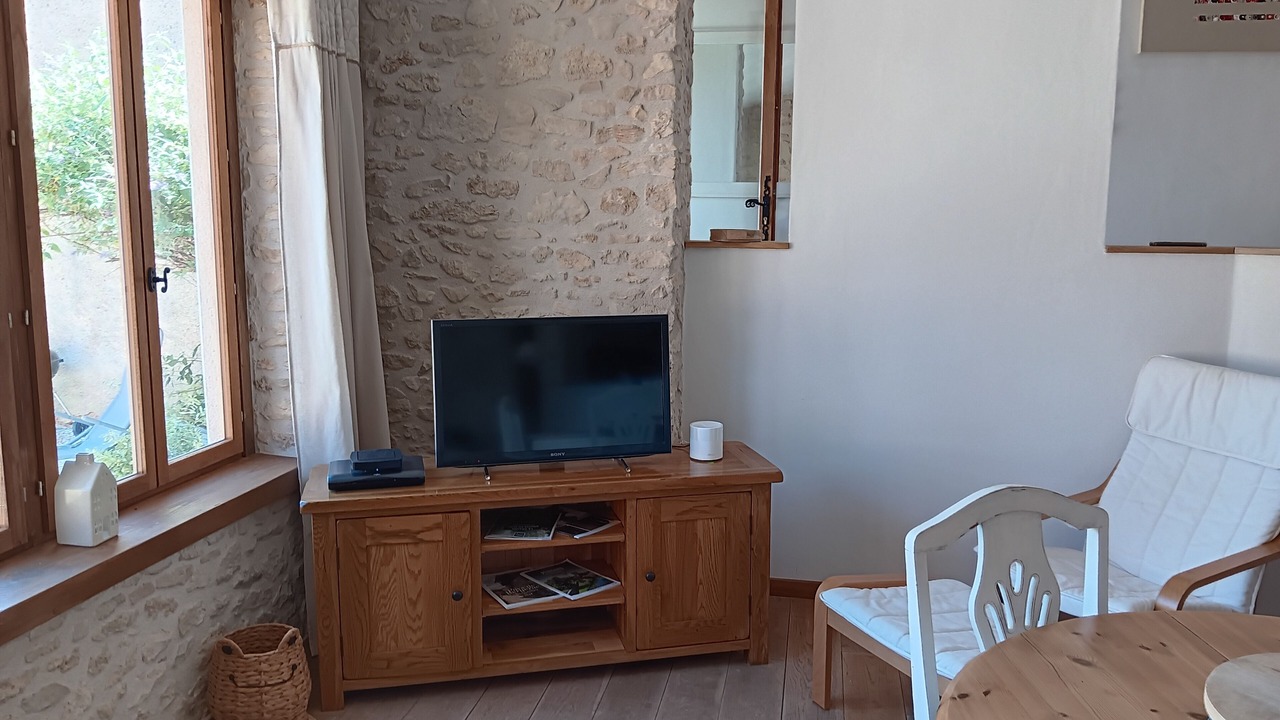 Photo of Livingroom in Javerlhac-et-la-Chapelle-St-Robert
