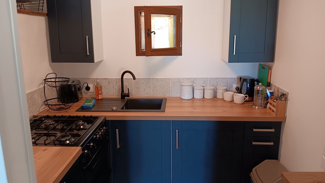 Photo of Kitchen in Javerlhac-et-la-Chapelle-St-Robert