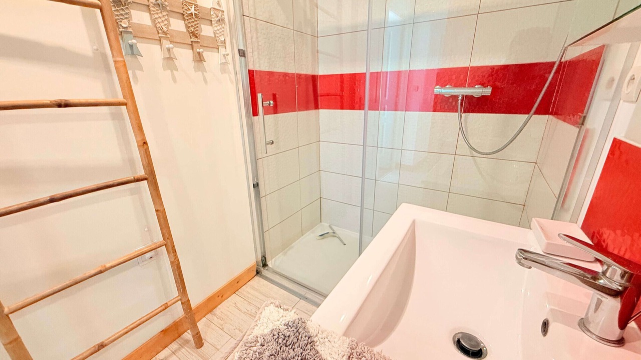 Photo of Bathroom in L'Echardiere