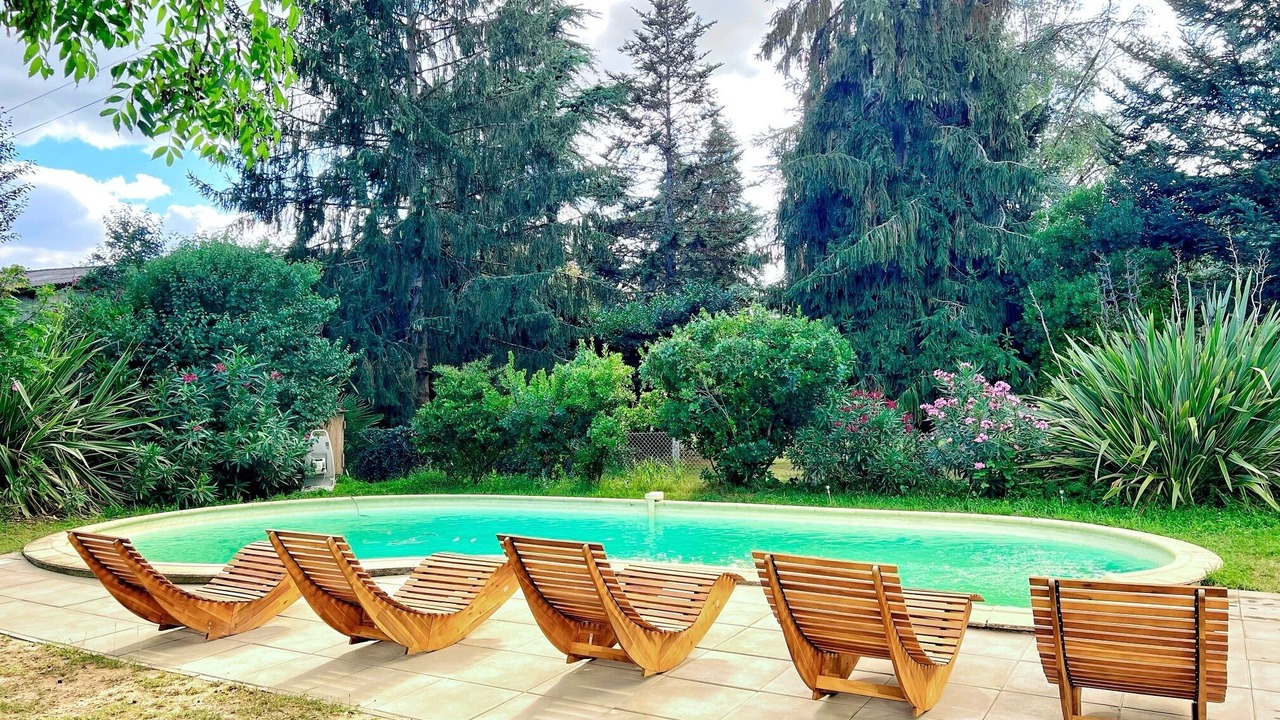 Photo of Outdoor in Floudes