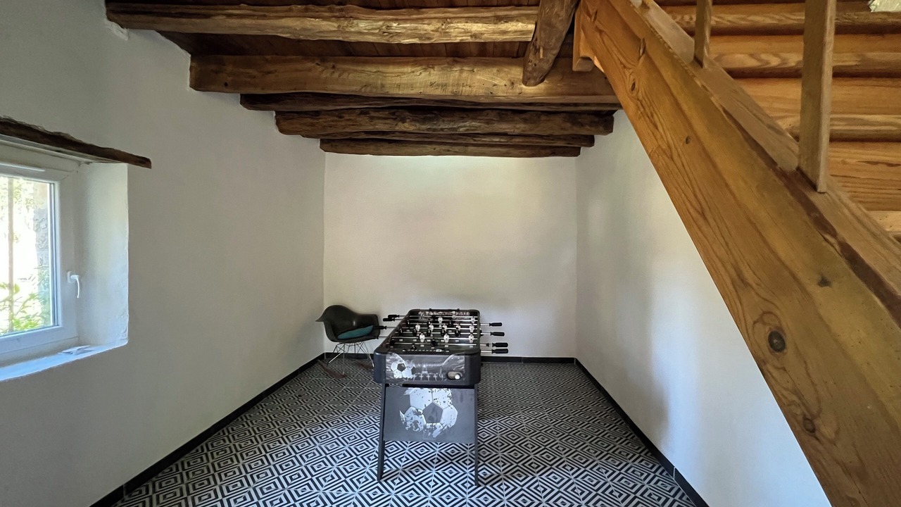 Photo of Bedroom in Floudes