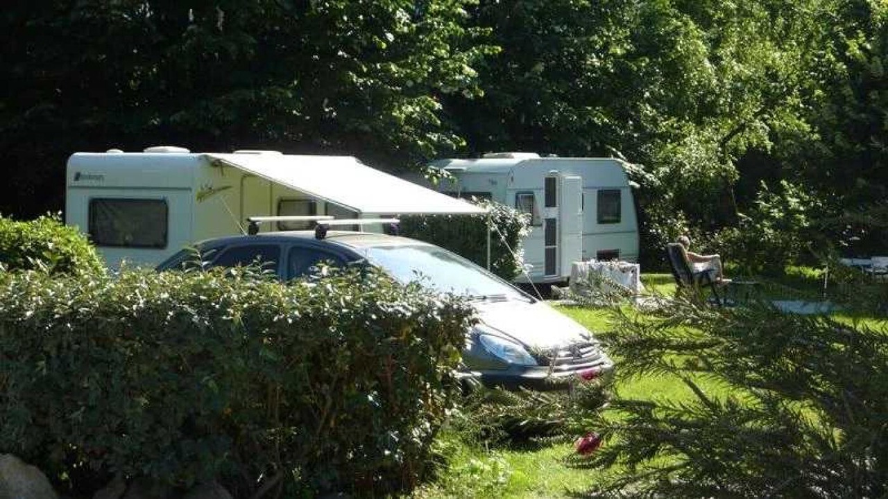 Photo of Outdoor in Louvie Juzon
