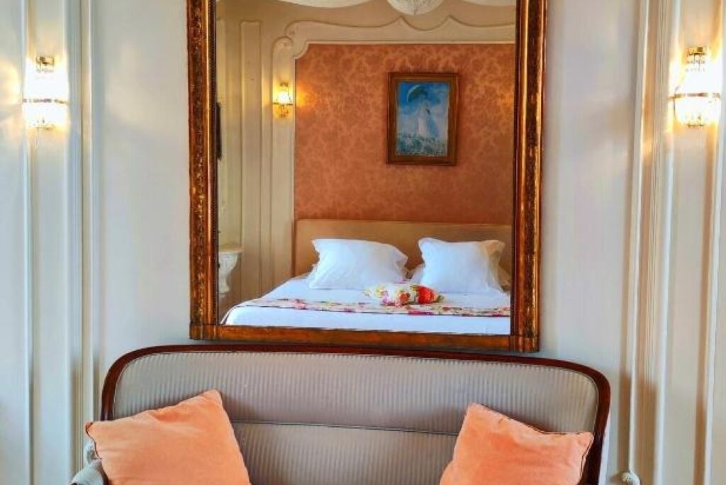 Photo of Bedroom in Garat