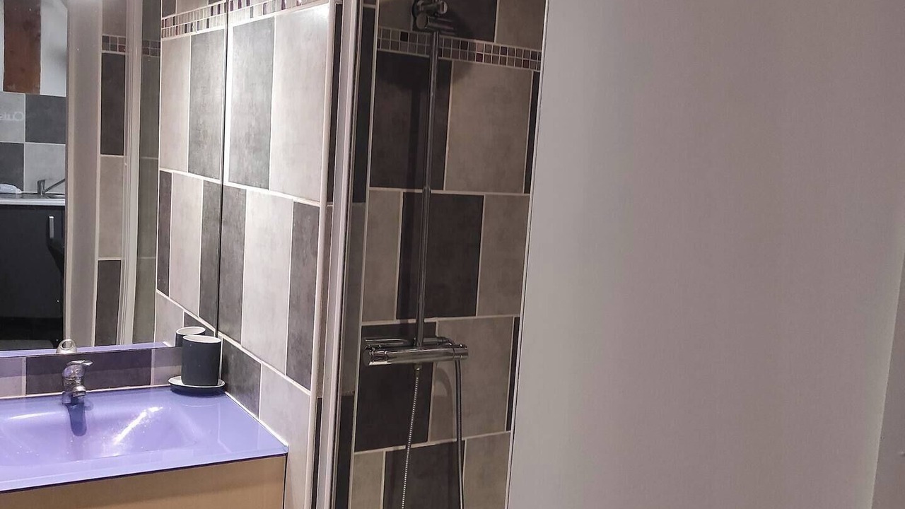 Photo of Bathroom in Langon