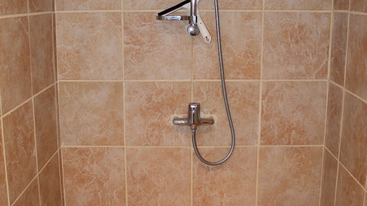 Photo of Bathroom in Ayen