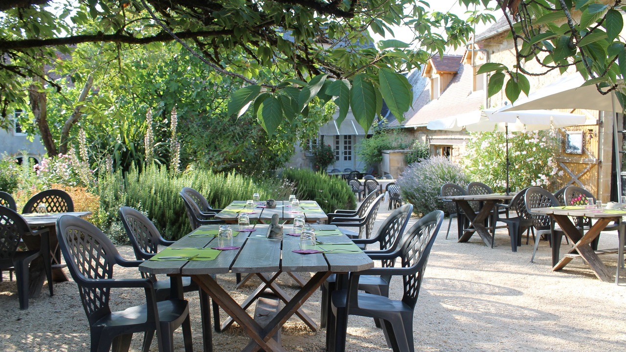 Photo of Outdoor in Ayen