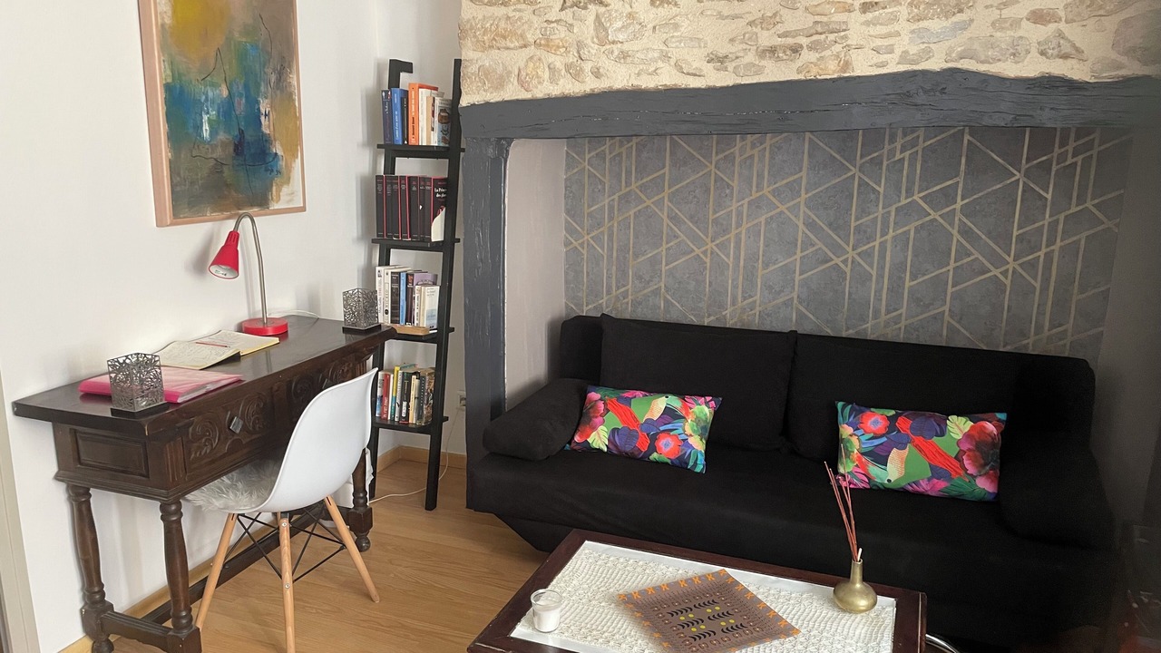 Photo of Livingroom in Saint-Julien-de-Lampon