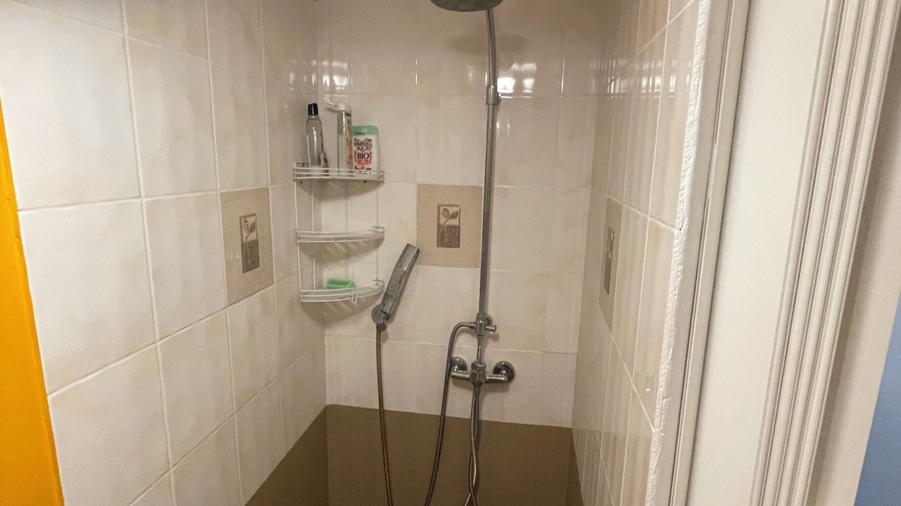 Photo of Bathroom in Saint-Julien-de-Lampon