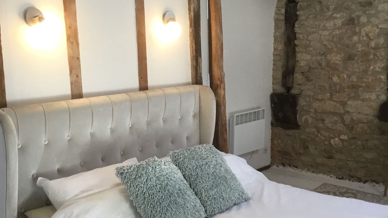 Photo of Bedroom in Saint-Front-la-Riviere