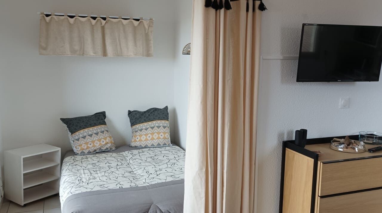 Photo of Bedroom in Le Penon