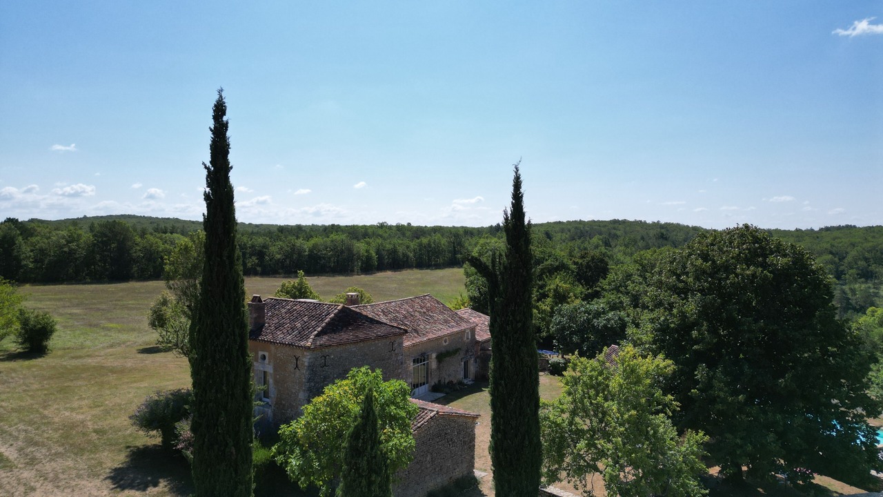 Photo of Outdoor in Saint-Laurent-des-Batons