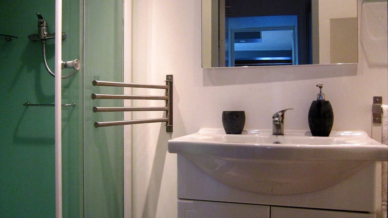Photo of Bathroom in Croix Chapeau