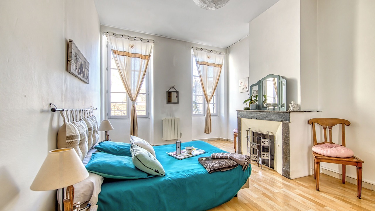 Photo of Bedroom in Lesparre-Medoc