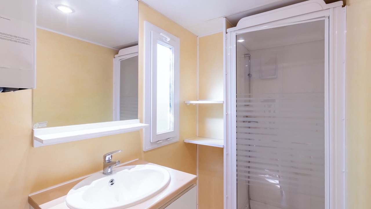 Photo of Bathroom in Bouzic