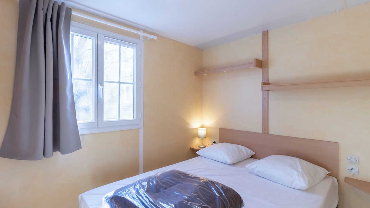Photo of Bedroom in Bouzic