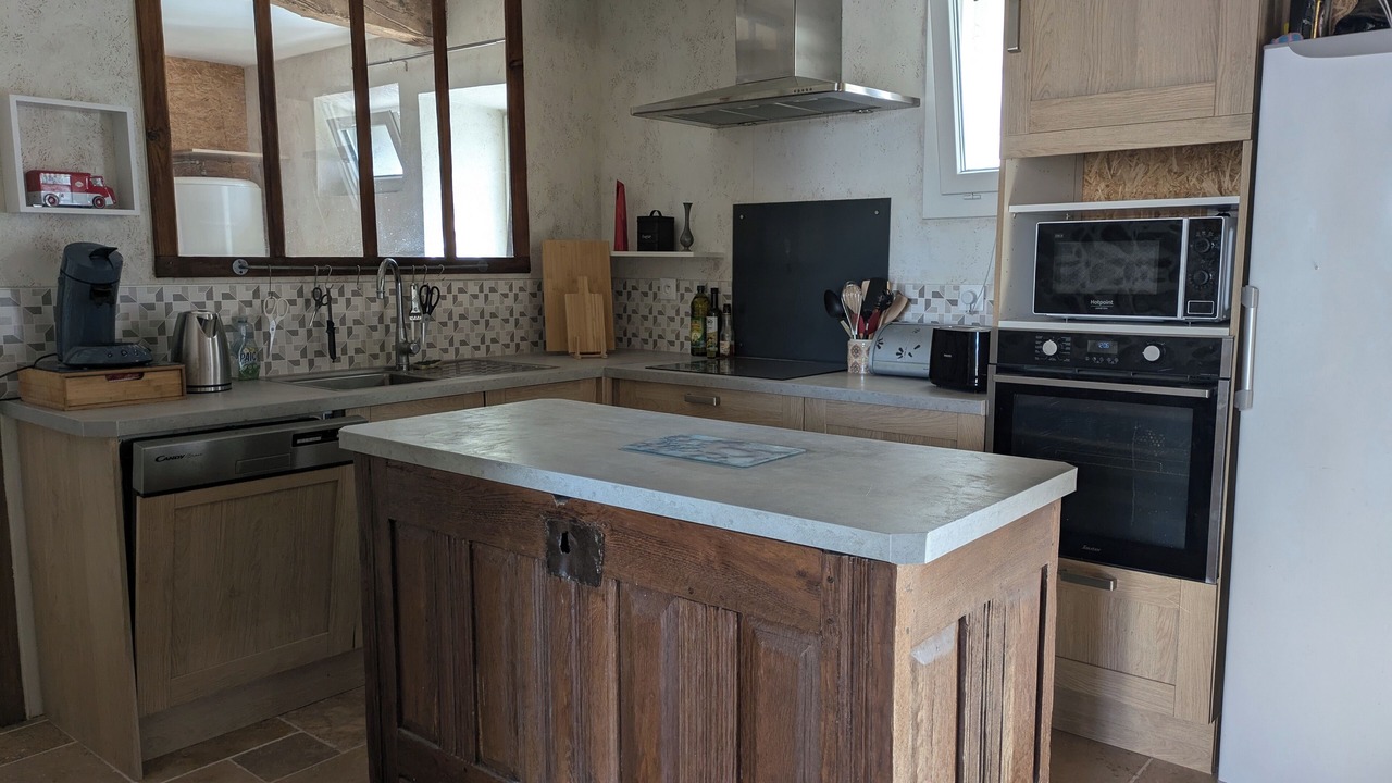 Photo of Kitchen in Precilhon