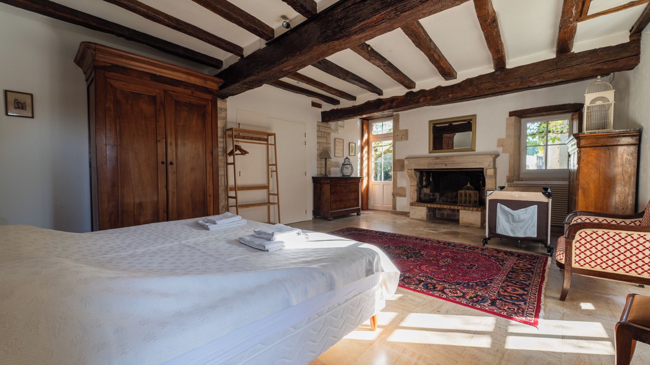 Photo of Bedroom in Bonneuil-Matours